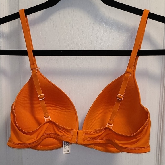 La Senza molded push up bra - Picture 2 of 6